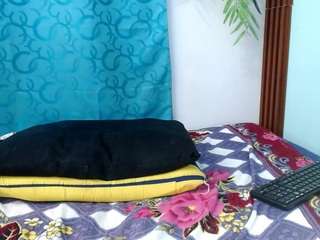 katty18love18's CamSoda show and profile