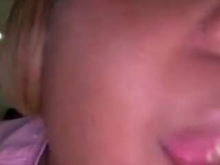 Live webcam model realwetpussy31 on Soda Cams