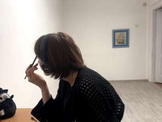 adenamarien from CamSoda is Freechat