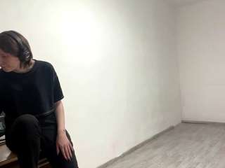  adenamarien chat room