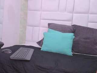 aitanamonteroo's CamSoda show and profile