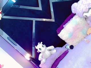 alahia-dabion Sex Cam Show