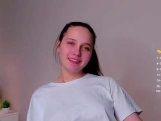 cecilemuskopf from CamSoda is Freechat