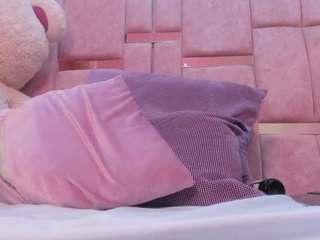 Live webcam model dulcemorbida on Soda Cams