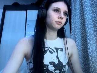 isabellagarcia's CamSoda show and profile