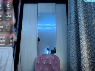 isabellagarcia Live Webcam on CamSoda