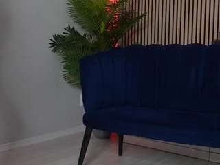 leahsauvage from CamSoda is Freechat