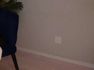 leahsauvage from CamSoda