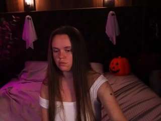 lunaroyale webcam model