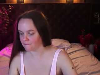 lunaroyale Live Webcam on CamSoda