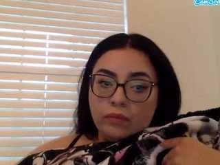 midnightbruja webcam