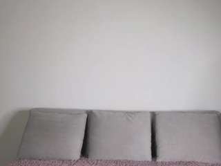 uwusabrina Live Webcam on CamSoda