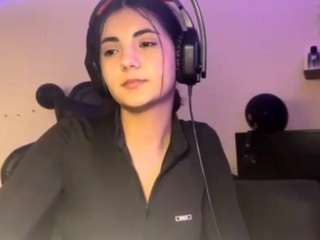 zoewalker from CamSoda is Freechat