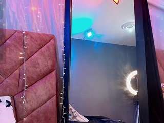 alannagil Live Webcam on CamSoda