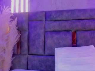AlannaGil live cam preview