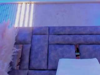 AlannaGil live cam preview