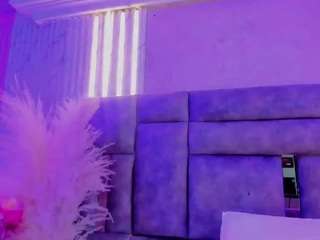 AlannaGil live cam preview