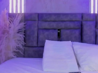 AlannaGil live cam preview