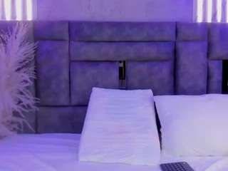 AlannaGil live cam preview