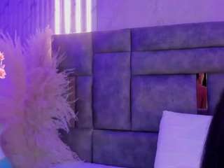 AlannaGil live cam preview