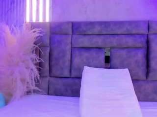 AlannaGil live cam preview