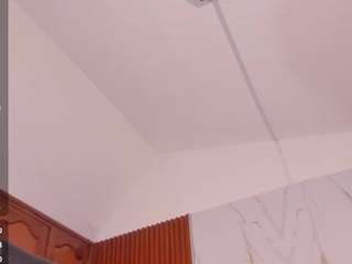 emmiilyrosee Live Webcam on CamSoda