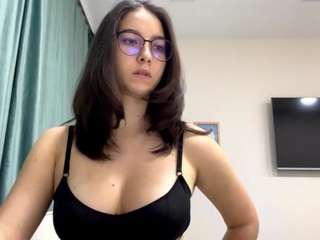 faithgordinier's CamSoda show and profile