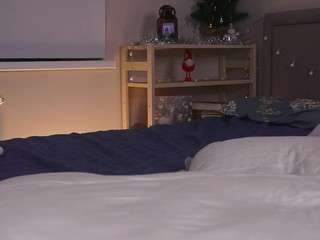 hasta-la-kissy's CamSoda show and profile