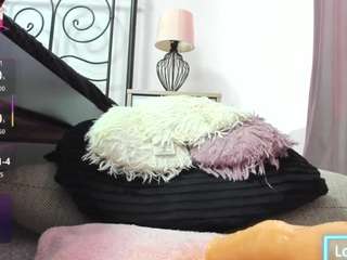 lollavibes Live Webcam on CamSoda