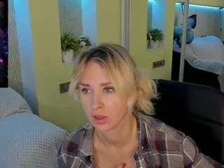  merymidnight chat room