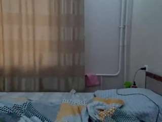 parisslatin from CamSoda is Freechat