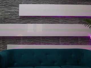SexyCelline live webcam show