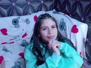 emilygrooe's CamSoda show and profile