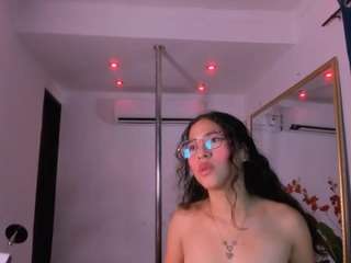  kiinkyfantasy chat room