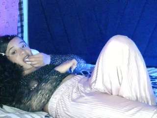  megaxxantennae chat room