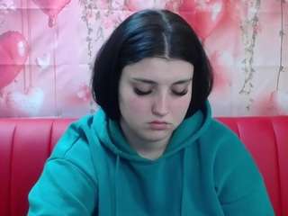 scarletcargo's CamSoda show and profile