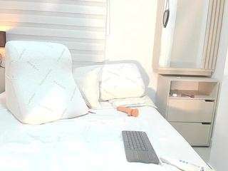  valentina25shot chat room