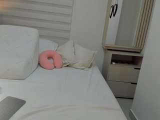 valentina25shot webcam