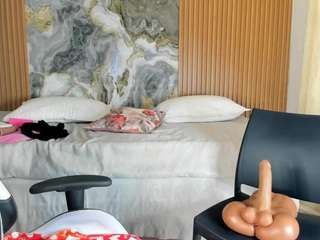 danna38topless Live Webcam on CamSoda