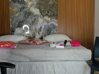 danna38topless webcam