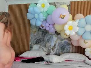 danna38topless webcam