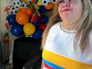 danna38topless