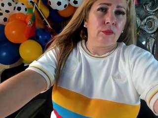 danna38topless