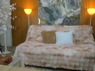 Danna38topless live webcam show
