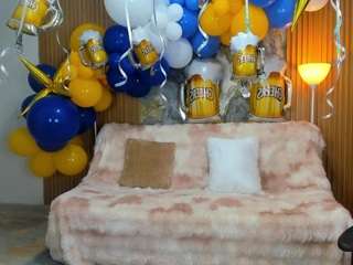 danna38topless's live room