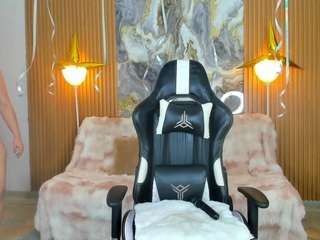 Danna38topless live cam preview