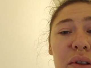 mrspeachesxoxo