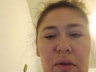 mrspeachesxoxo