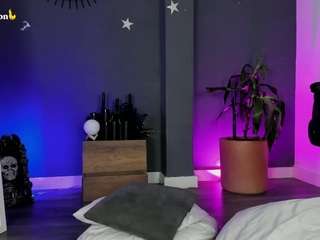 ravenwittch live webcam show