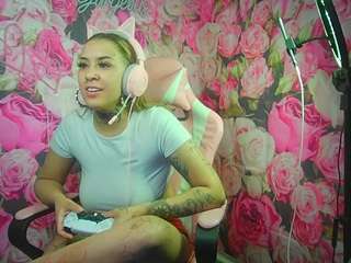 missprettything webcam